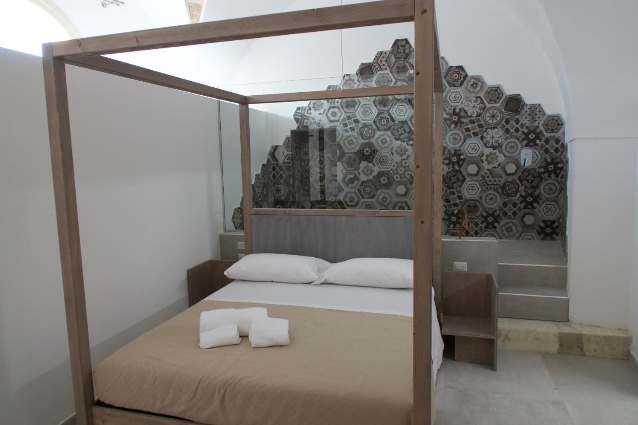 Corte Rovito Rooms & Suites Ugento Exterior photo